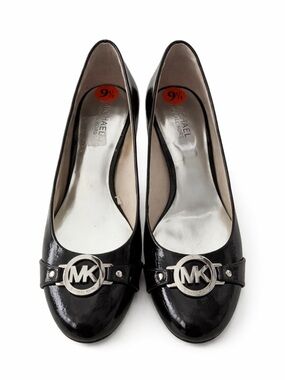 Michael Kors Black Patent Leather Pumps Women’s 9.5M MK Logo 3” Heel